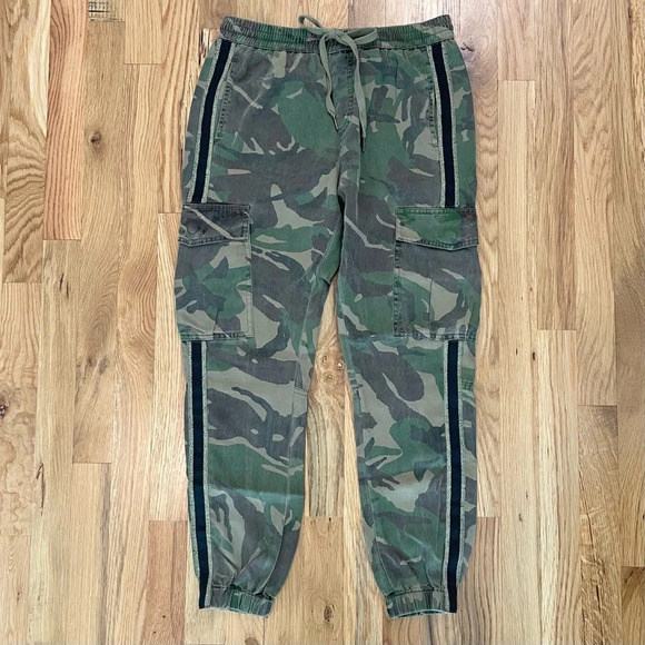 Pam & Gela Cropped Camo Cargo Jogger Army Green Pants Size P XS - Picture 2 of 6
